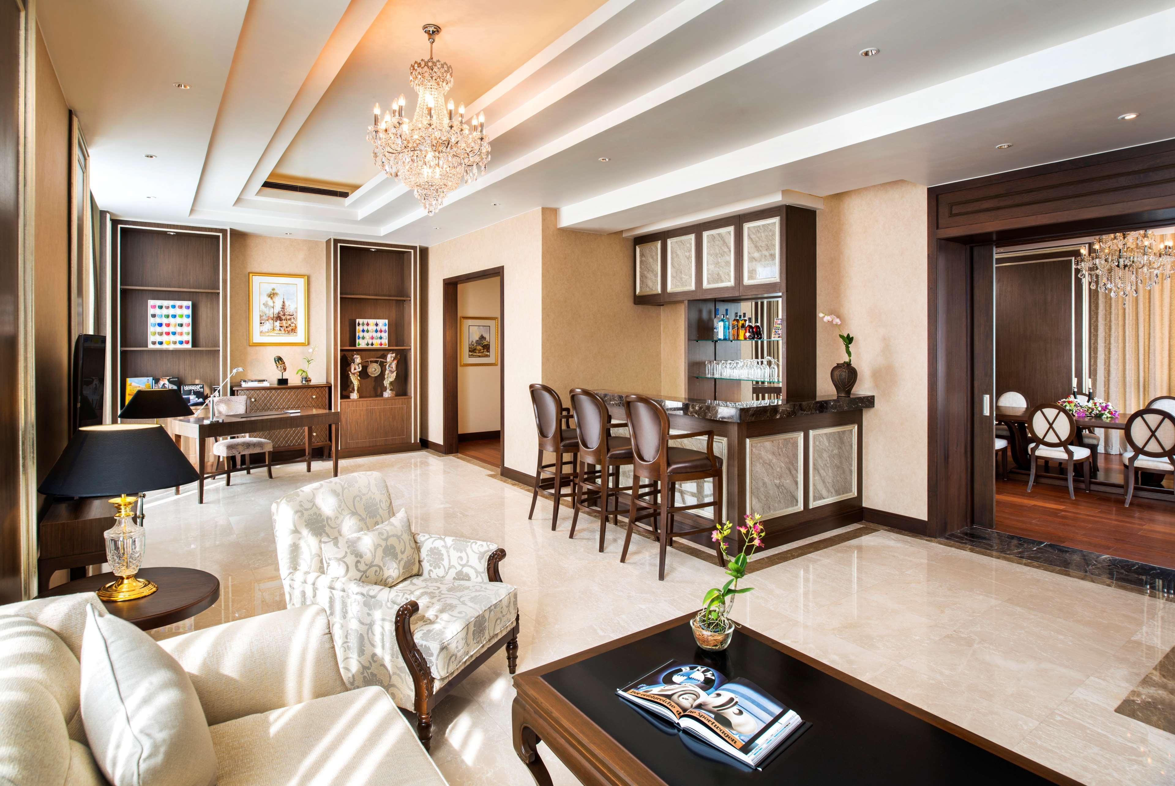 Jasmine Naypyitaw Hotel Naypyidaw Экстерьер фото